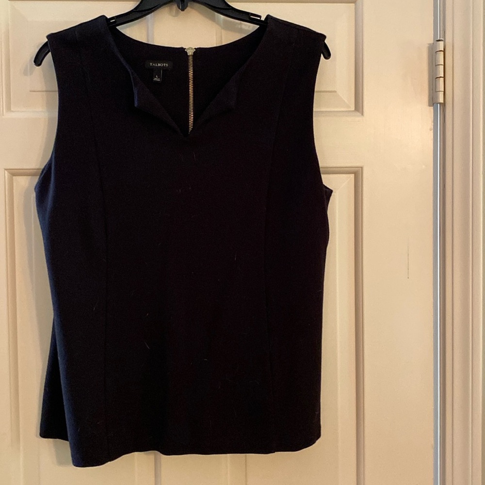 Talbots black sleeveless top. Vneck front zipper back.